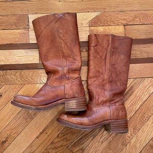 Frye Campus 14L boots with low heel